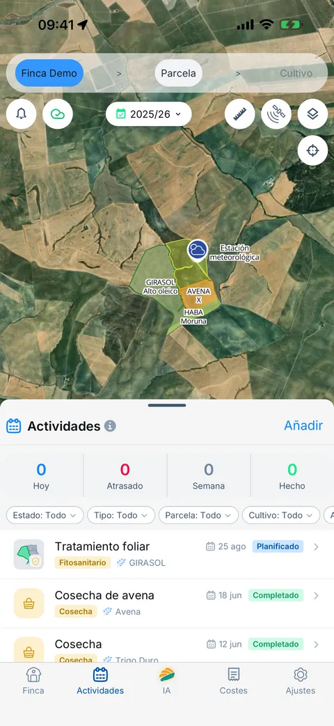 Finquet en iPhone mostrando la misma finca con datos meteorológicos