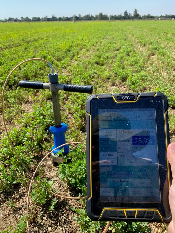 Sensor TDR con tablet de lectura